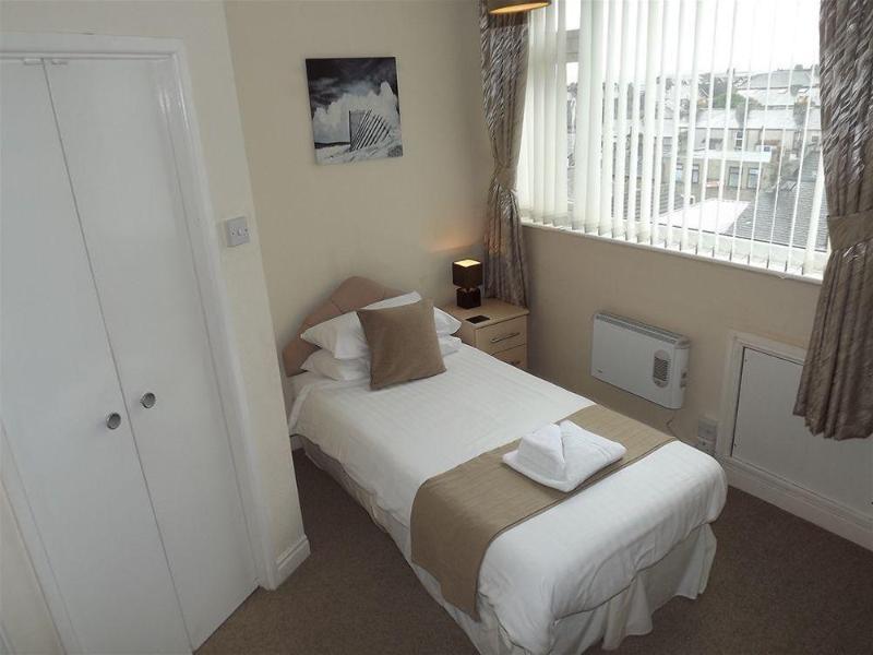 Balmoral Guest House Blackpool Ngoại thất bức ảnh