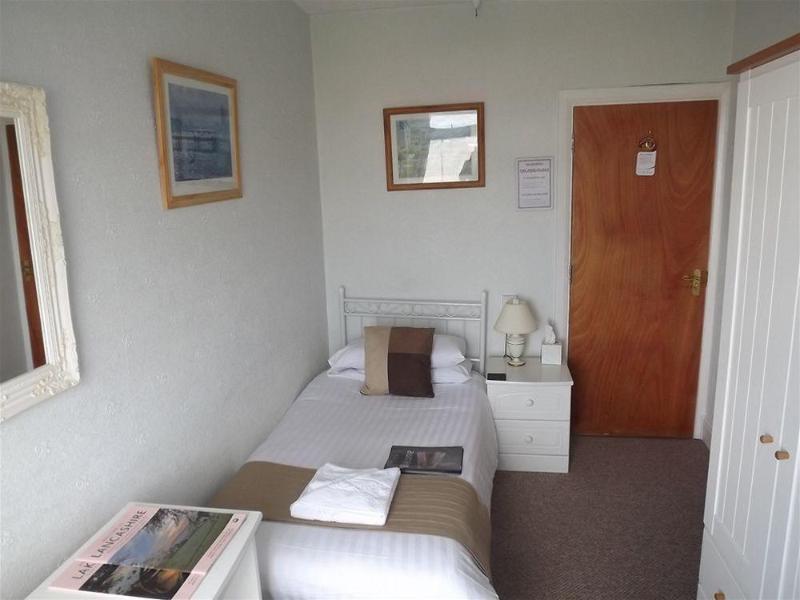 Balmoral Guest House Blackpool Ngoại thất bức ảnh